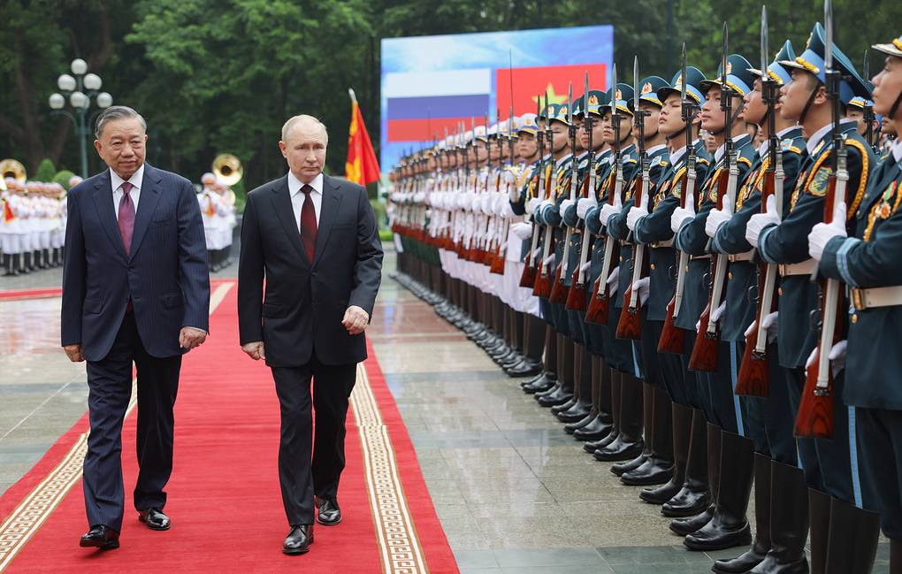 Vietnamese President To Lam and Russian President Vladimir Putin Gavriil Grigorov/Russian Presidential Press and Information Office/TASS